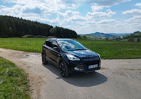 Ford Kuga 2,0 TDCi 4x4 110kW Titanium PowerShift ...