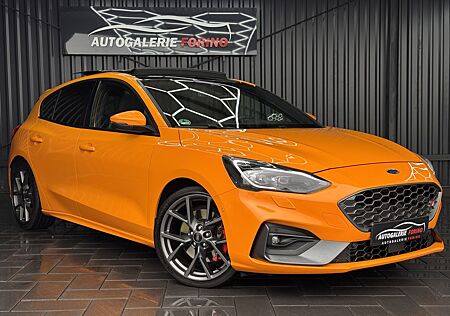 Ford Focus ST Performance*RECARO*PANO*Head-Up*KAMERA