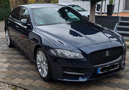 Jaguar XF 30d 300PS R-Sport Automatik R-Sport