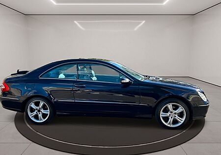 Mercedes-Benz CLK 320 gebraucht kaufen Mercedes-Benz CLK 320 Coupe NUR 98.000 KM TÜV NEU INSPEKTION