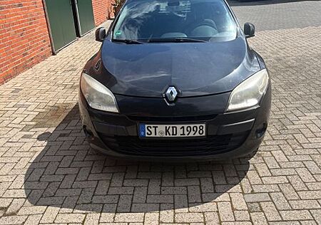 Renault Megane Dynamique 1.6 16V 110 Dynamique