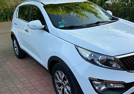 Kia Sportage 1.6 GDI 2WD Dream Team Edition Drea...