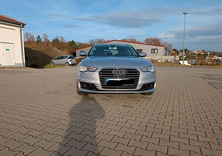 Audi A6 2.0 TDI 140kW ultra S tronic Avant - AHK, ACC