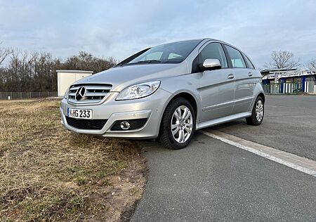 Mercedes-Benz B 200 Mercedes Benz /Automatik Liebhaberfahrzeug