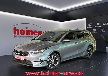 Kia Cee'd Sportswagon cee'd SW 1.5 T-GDI DCT GOLD NAV SHZ PDC Kamera