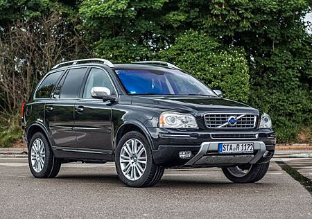 Volvo XC 90 XC90 D5 AWD Geartronic Executive *Top Zustand*