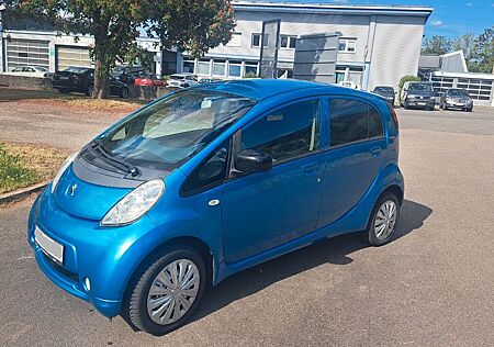 Peugeot iOn - Blau