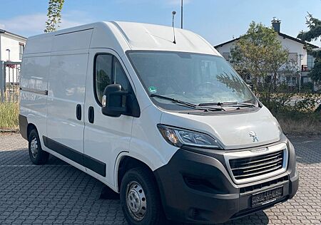Peugeot Boxer 335 L2H2 SORTIMO Regale Klima Kamera AHK