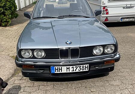 BMW 324 mit Oldtimer Zulassung