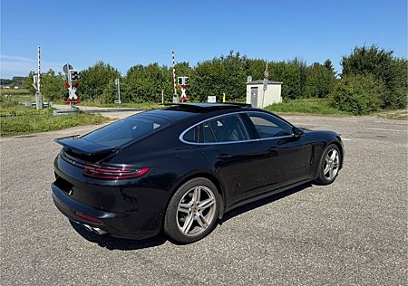 Porsche Panamera 4S Diesel V8 422 PS Panorama