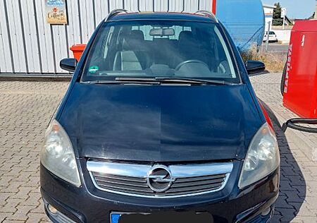 Opel Zafira 1.8 -