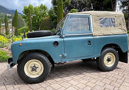 Land Rover Serie III - Rechtslenker - Top Zustand!