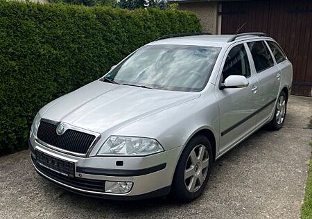 Skoda Octavia Combi 1.9 TDI 66kW Ambiente Automati...