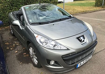 Peugeot 207 CC Cabrio-Coupe Roland Garros