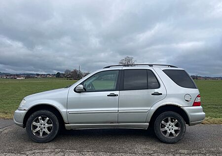Mercedes-Benz ML 270 CDI -