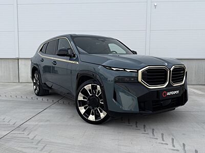 BMW XM 4.4 V8 |B&W|Massage|HUD|360°|SoftClose|