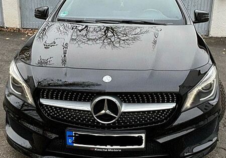 Mercedes-Benz CLA 180 AMG Line AMG Line