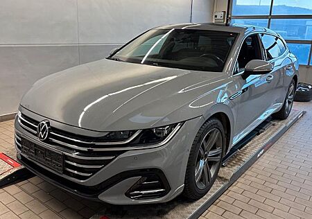 VW Arteon Volkswagen 2.0 TDI Shooting Brake R-Line Matrix ACC