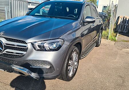 Mercedes-Benz GLE 300 d 4Matic,AMG Interieur,ALU19",Kamera360