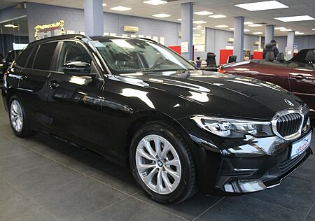 BMW 318i 318 Touring Aut. Advantage