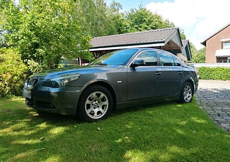 BMW 523i E60