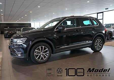 VW Tiguan Volkswagen 2.0 TSI Comfortline 4Motion | HuD | Pano