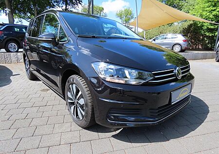 VW Touran Volkswagen 1.5 TSI Move