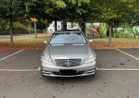 Mercedes-Benz S 350 4MATIC BlueEFFICIENCY -