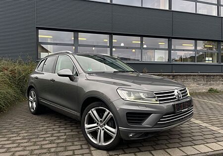 VW Touareg Volkswagen V8 TDI 4Motion *DYNA+360KAM+PANO+STHZG*