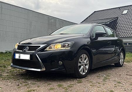 Lexus CT 200h Facelift Executive Leder Navi 27000 km
