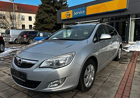 Opel Astra J Sports Tourer Design Edition