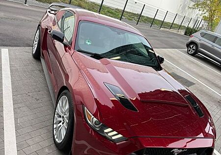 Ford Mustang 2.3 EcoBoost Auto