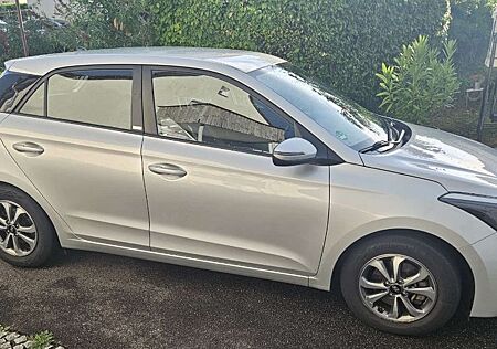 Hyundai i20 1.0 T-GDI 74kW Active Trend Active Trend