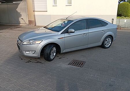 Ford Mondeo 2.0 Ghia tüv 09.2026