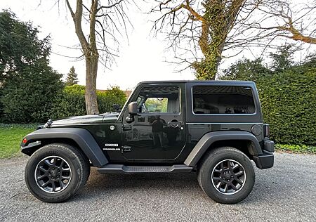 Jeep Wrangler JK Facelift Sport 3.6 V6 Automatik