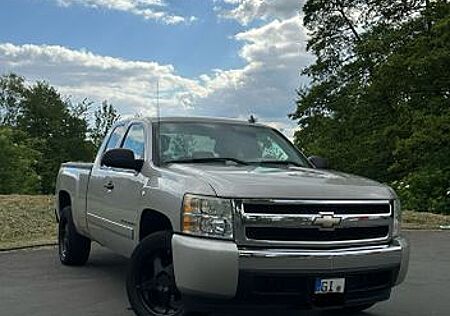 Chevrolet Silverado 4.8 V8 | LKW-Zulassung | AHK 3,5t