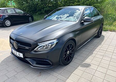 Mercedes-Benz C 63 AMG Lim.- Navi- Unfallfrei- DE Auto- Matt