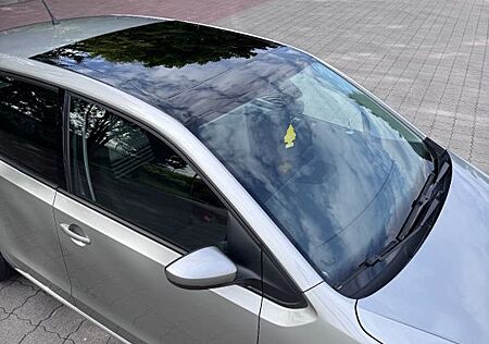 VW Up Volkswagen ! 1.0 44kW -