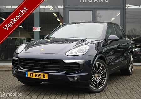 Porsche Cayenne 3.0 D Platinum Ed./PANO/BI-Xenon/Navi/Bo