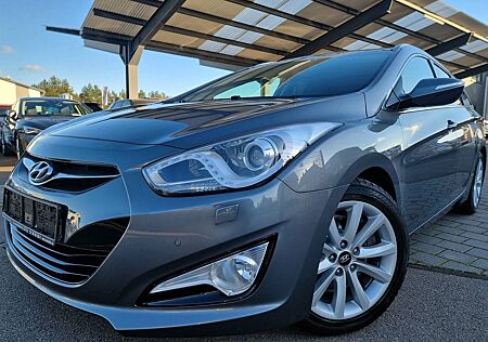 Hyundai i40 i40cw Aut SitzKlima Navi Infinity Xenon Panorama