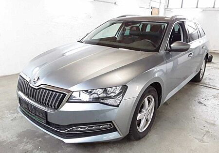 Skoda Superb Ambition iV dig.Cockpit R.Cam Navi ACC