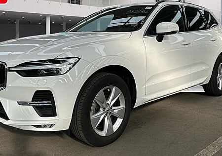 Volvo XC 60 XC60 Momentum Pro 2WD "AHK, Navi, Kamera"