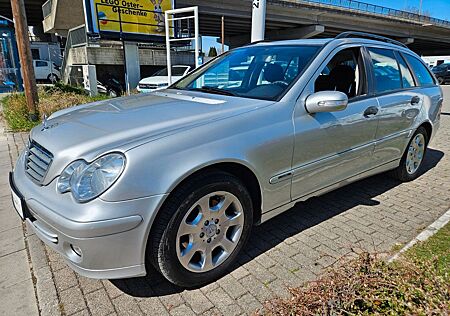 Mercedes-Benz C 240 C-T-Modell 4Matic*Autom.AHK*Tempom.GSD*