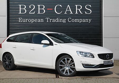 Volvo V60 D5 AWD Plug-in Special Edition -Leder -Xenon