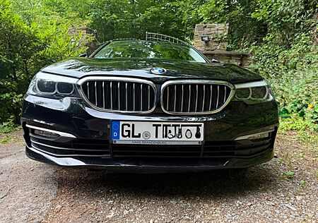 BMW 520d Touring A -