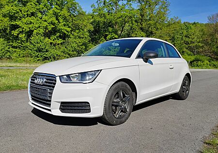Audi A1 1.0 TFSI ultra design Neu TÜV
