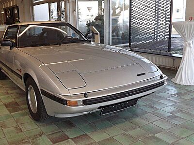 Mazda RX-7 SA2  Coupe (Toyo Kogyo) RX-7 SA2  Coupe (To
