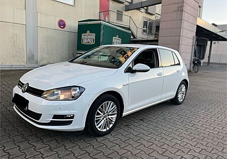 VW Golf Volkswagen VII Lim. Cup BMT Euro 6 TÜV PDC 5-TR