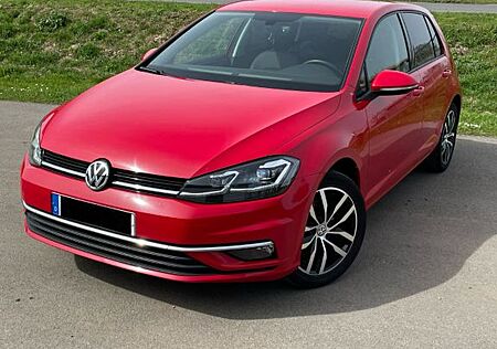 VW Golf Volkswagen 1.0 TSI Comfortline