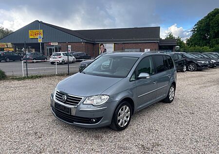 VW Touran Volkswagen 2,0 TDi/Highline/Klima/7-Sitzer/Automatik